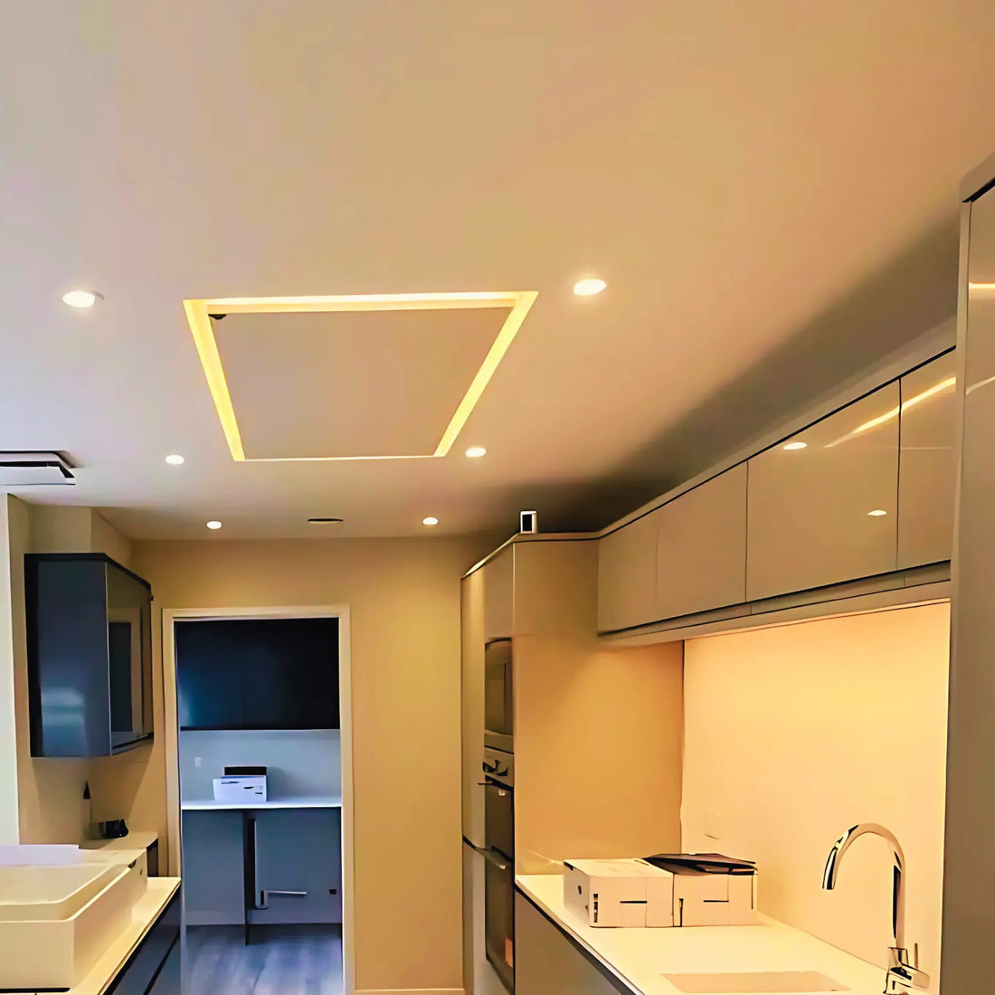 Ceiling-Mounted Infrared heater